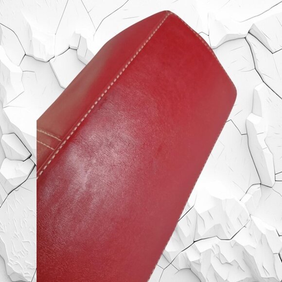 COACH Vintage Legacy Zip Satchel in cherry red. - Picture 13 of 13